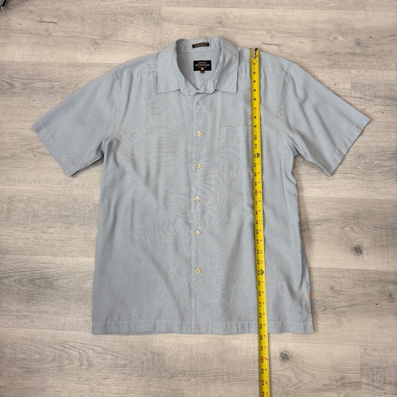 Quiksilver Waterman Light Blue Casual Button Down Shirt Size M Soft - Picture 9 of 17